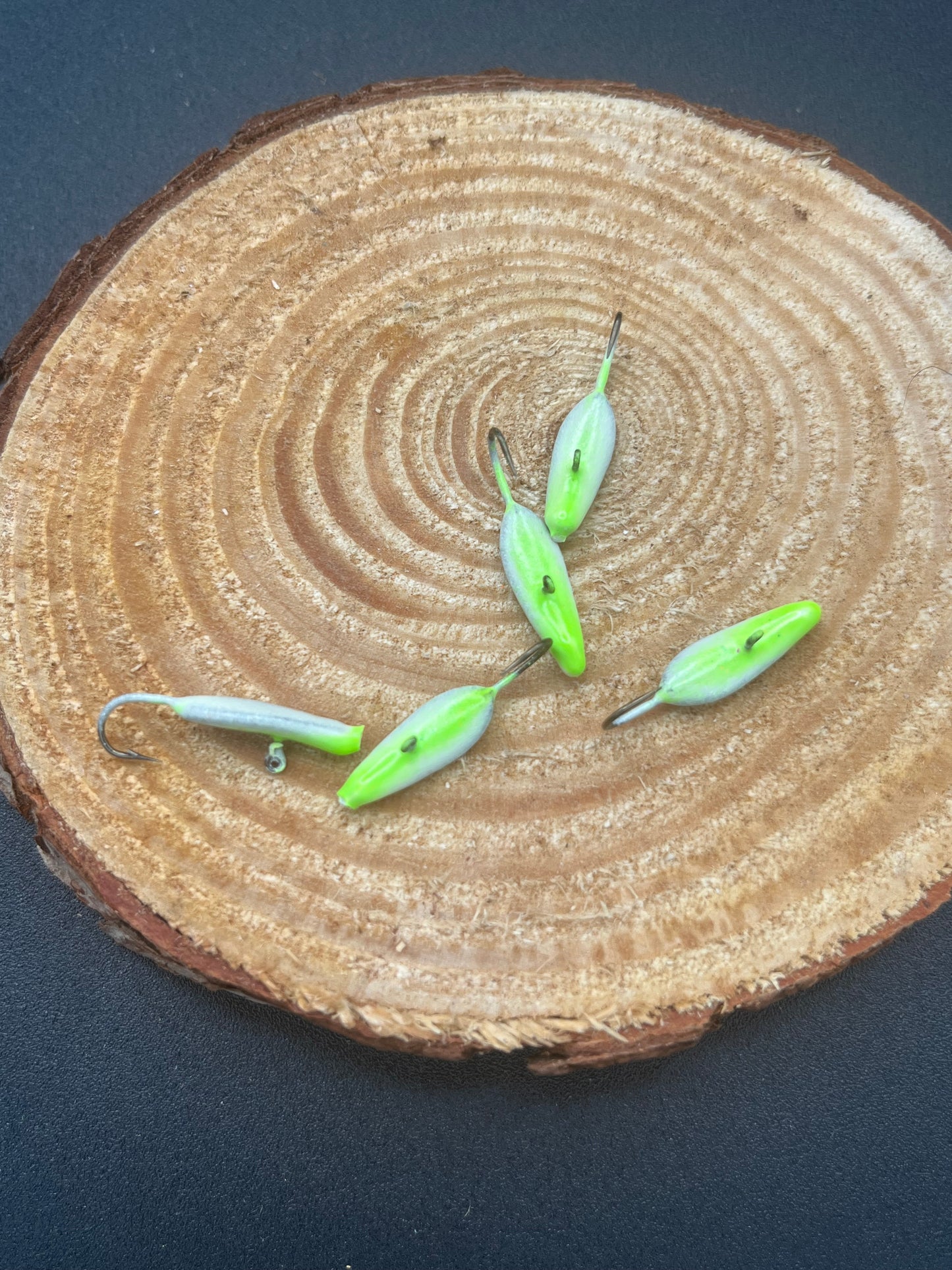 Tetr- Totr Jig- Glow White/Glow Green Chartreuse