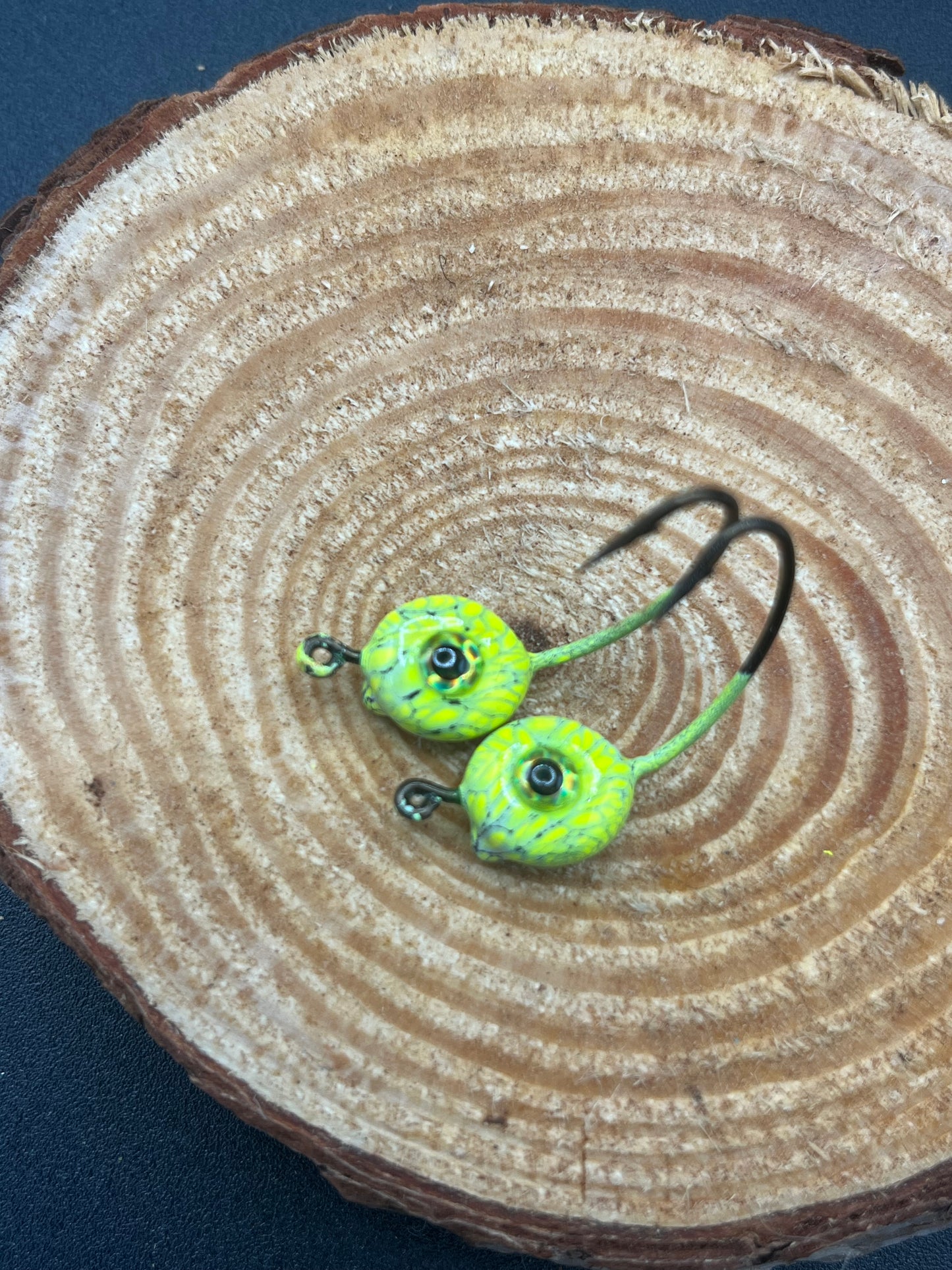 Stand Up Jig - Chartreuse Yellow/White Double Trouble