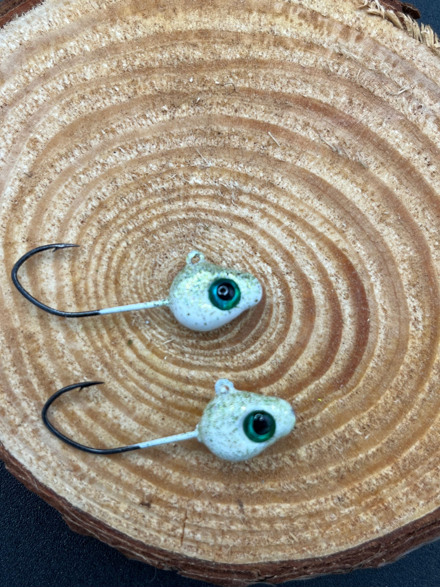 Minnow Head Jig - White/Gold Glitter