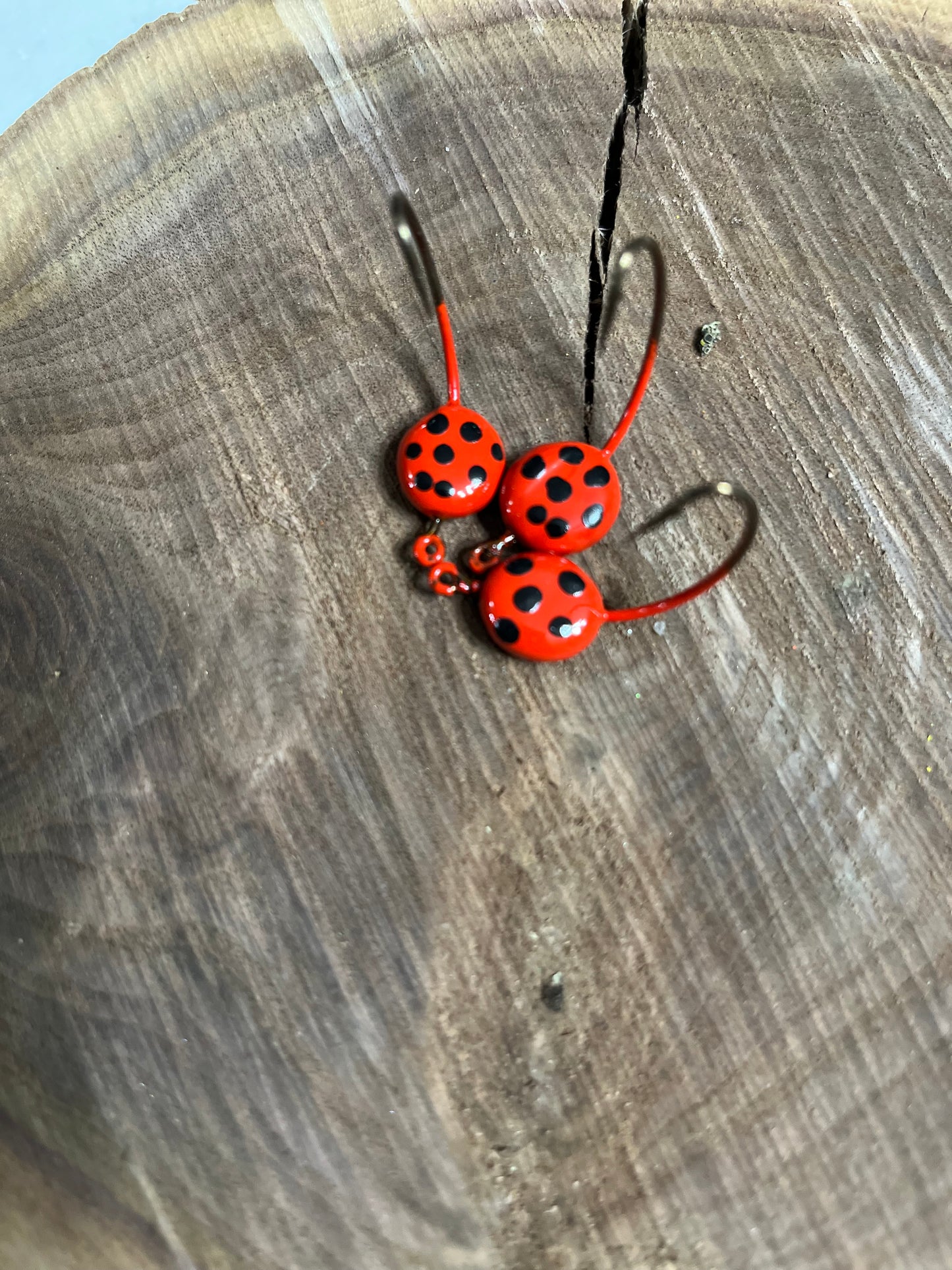 Stand Up Jig - Red Lady Bug