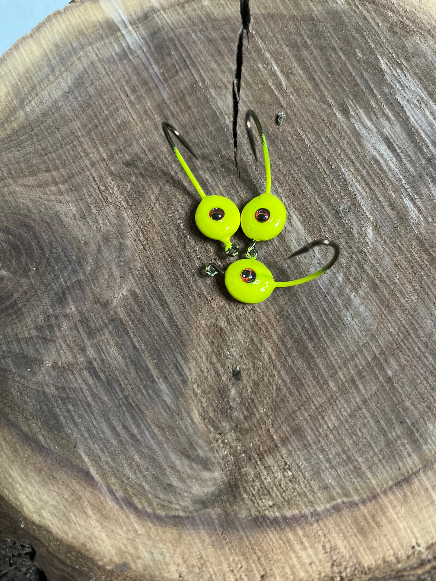 Stand Up Jig - Chartreuse Yellow